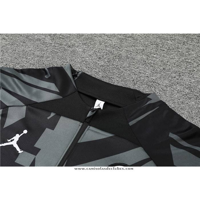 Sueter de Treinamento
 Paris Saint-Germain Jordan 22/23 Preto
 y Cinza
